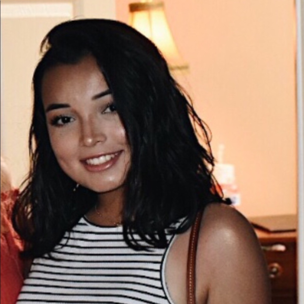 Meet your Posher, Jocelyne